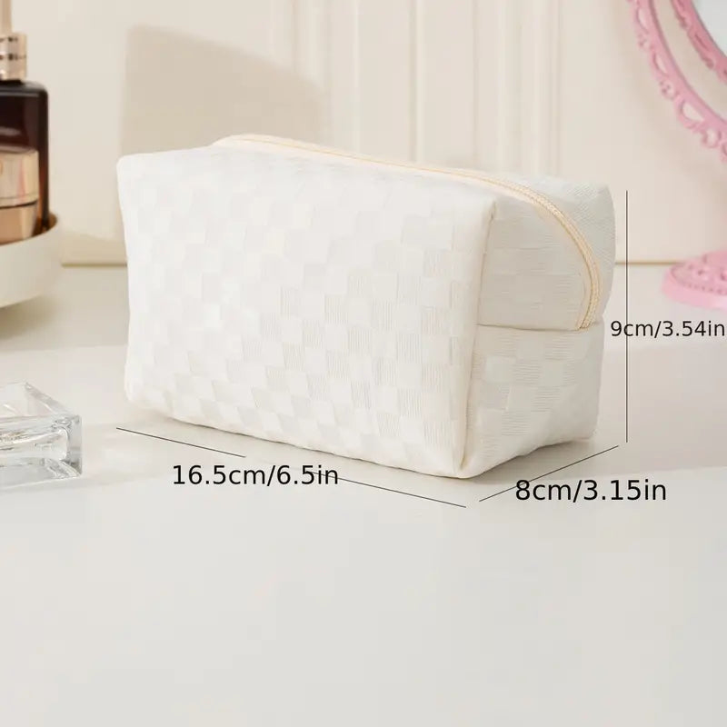 White Small Plaid Fabric Makeup Bag