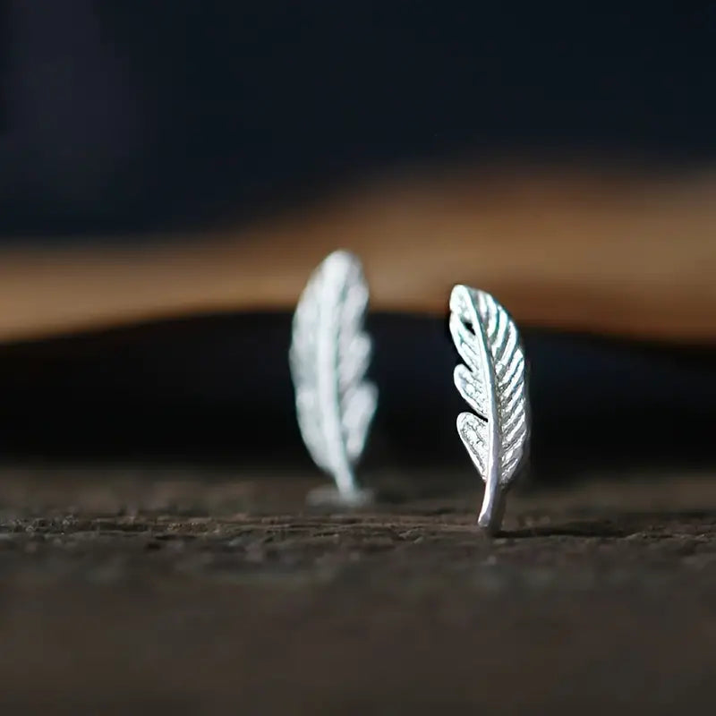 Simple Mini Feather Leaf Stud Earrings