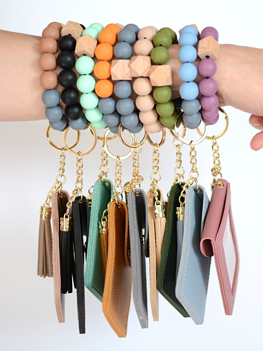 Colorful beaded keyrings with small wallet