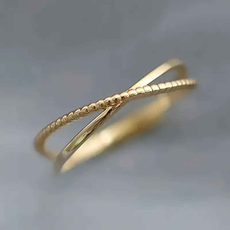 Elegant And Simple Ladies Fashion Crossover Ring