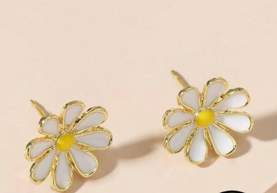 Daisy Stud Enamel Earrings