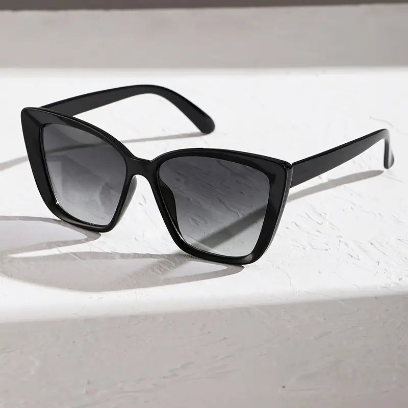 Marlie Oversized Cat Eye Sunglasses