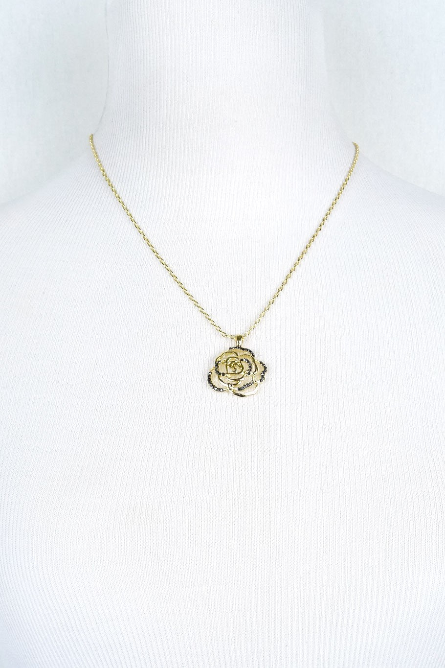 Rosette Pendant