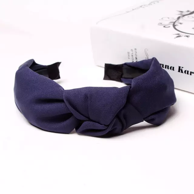 Classic Cloth Knot Top Headband