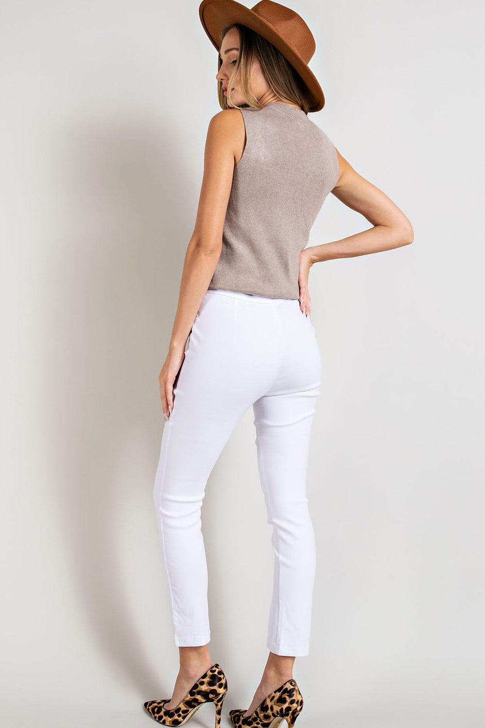 Slim Fit Cropped 4-Season Pants