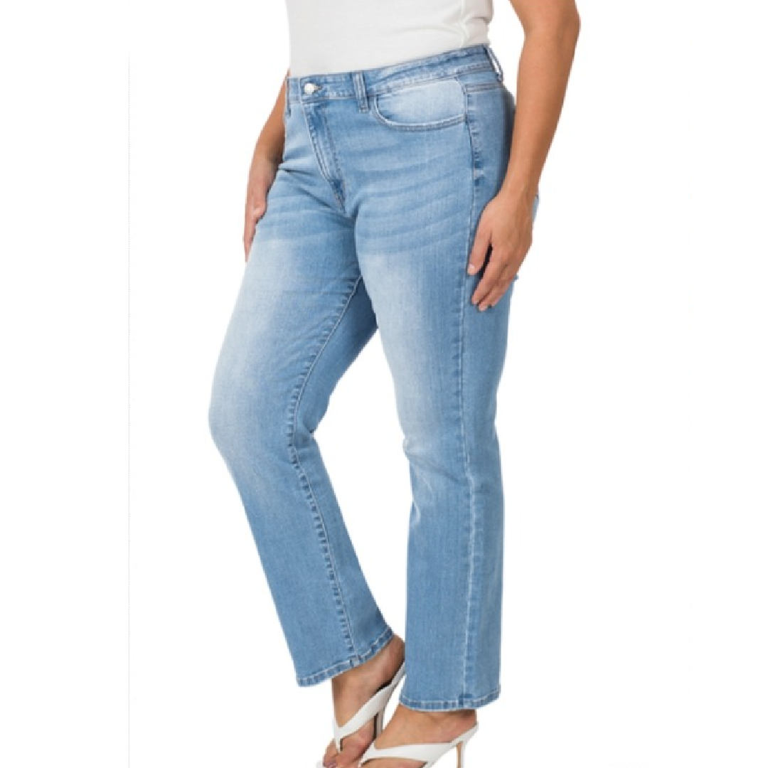 Curvy Straight Leg Jeans