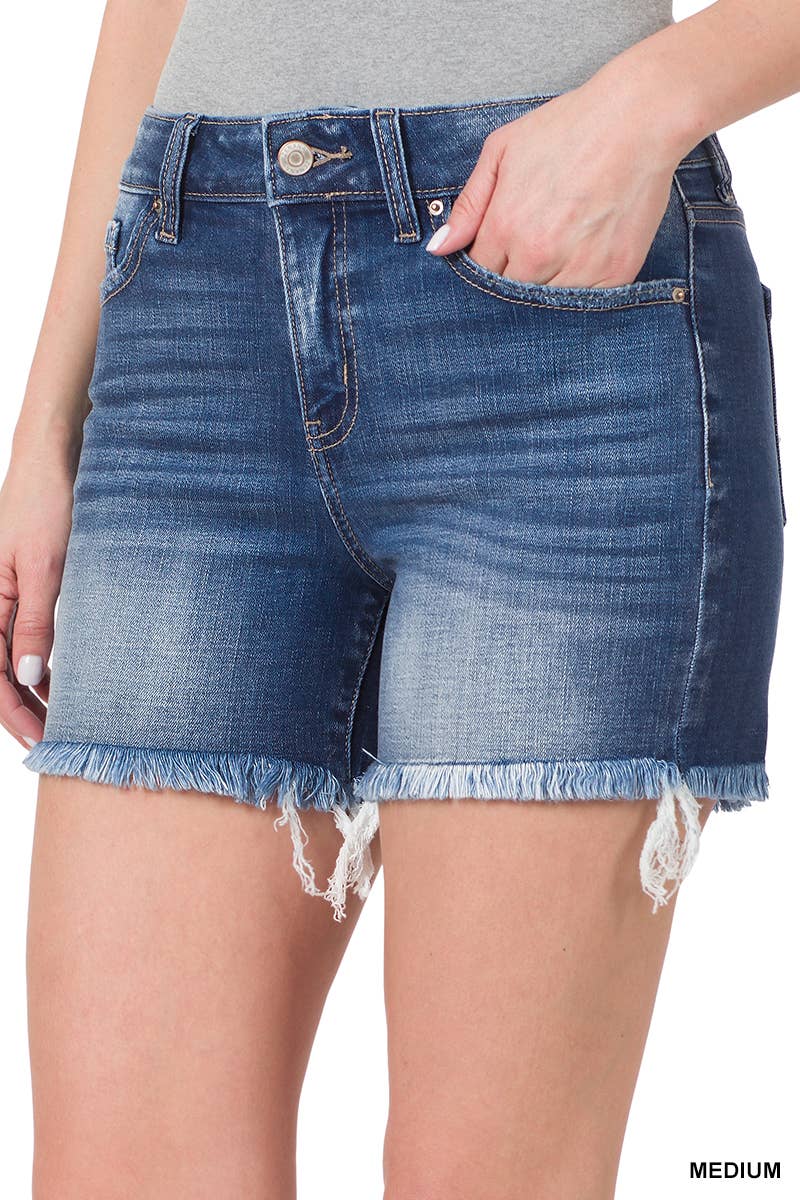 Mid Rise Denim Shorts w/Frayed Hem