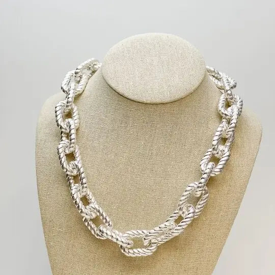 Silver Plated Chunky Link Necklace - Silver