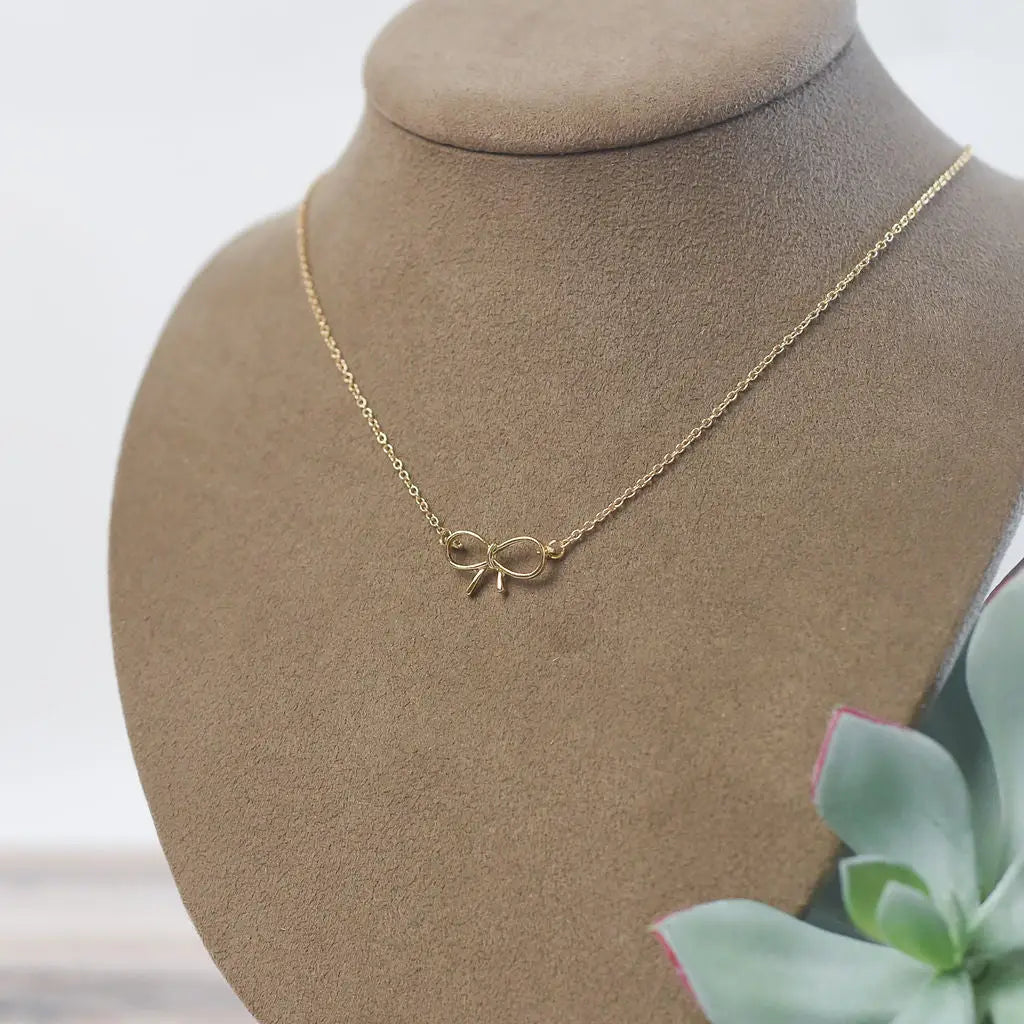 Delicate Bow Necklace