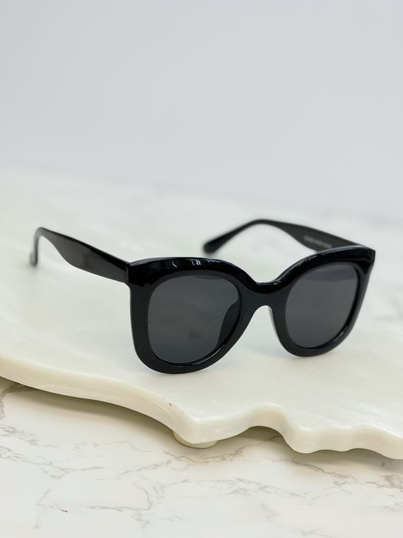 Laurel Black Cat Eye Sunglasses