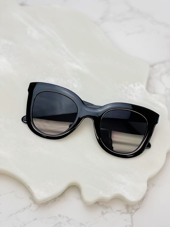 Laurel Black Cat Eye Sunglasses